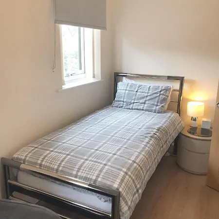 Centre Town House With Views And Free Parking 7fsbi